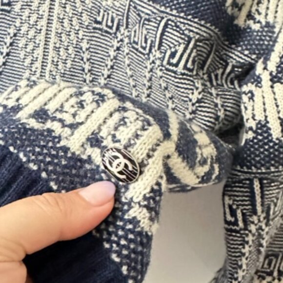 Authentic Chanel knit sweater art deco style - Picture 4 of 7